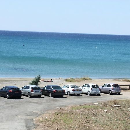 Frangeskos Beach Apartment'S Dhekelia Cantonment Luaran gambar